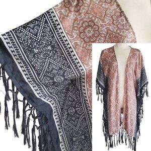 Steve Madden Kimono Artsy Boho Shawl Hankerchief Motif tassels at hem One Size